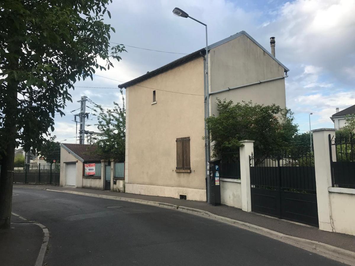 Alloappartmeuble_L'Emeraude Houilles Exterior foto
